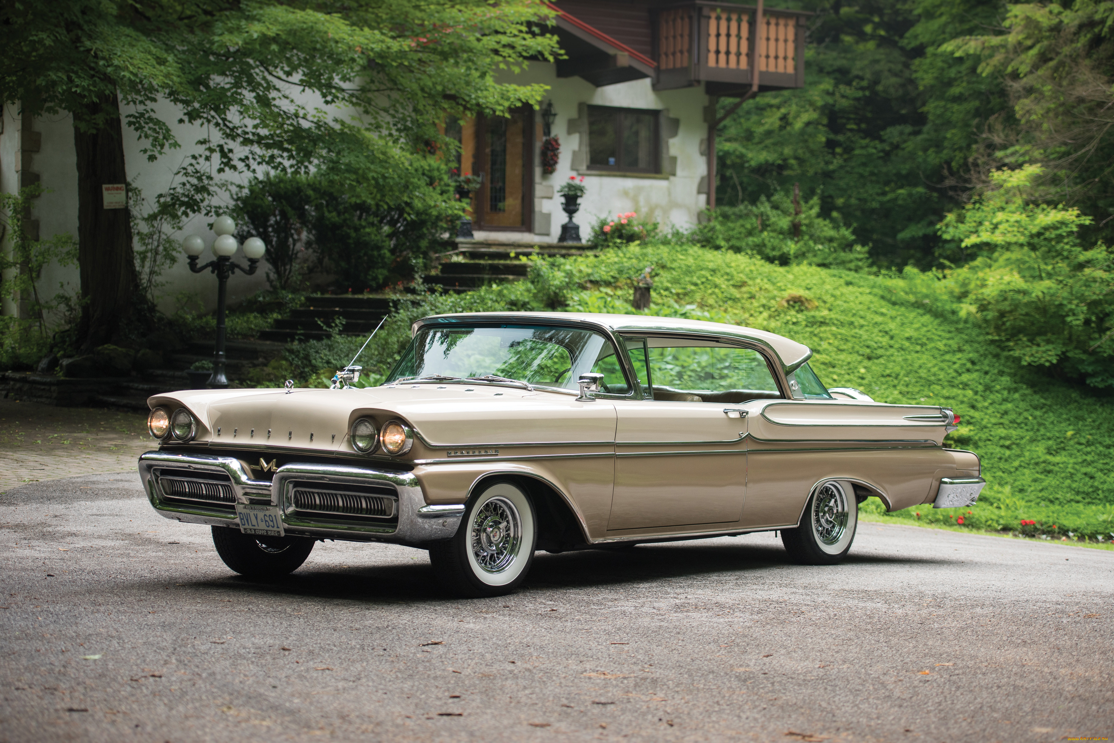 Mercury 50 car